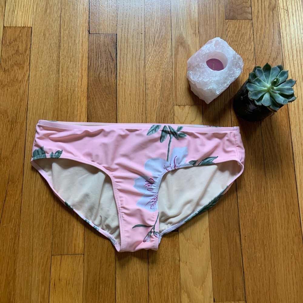 Albion Lulu Hipster Bottom Bathing Suit Medium